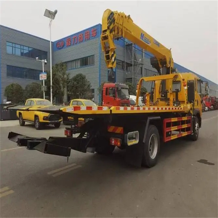 苏州附近小随车吊出租电话，轻松解决搬运烦恼